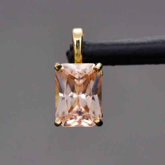 Gorgeous Champagne Pink Zircon in 18kt Yellow Gold Pendant, 2.40 cts, 8x6 mm., Radiant Emerald Cut, Scroll Design