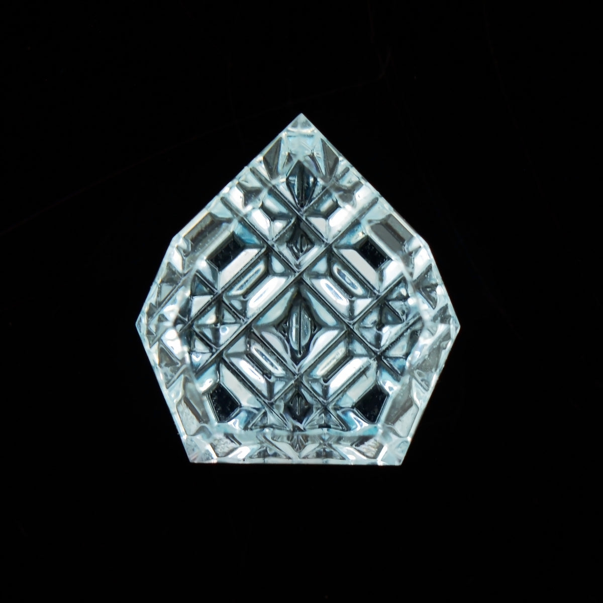Aquamarine, 1.57 cts., 8.6x8.0 mm, Fantasy Shield, Blue, Idaho, Natural