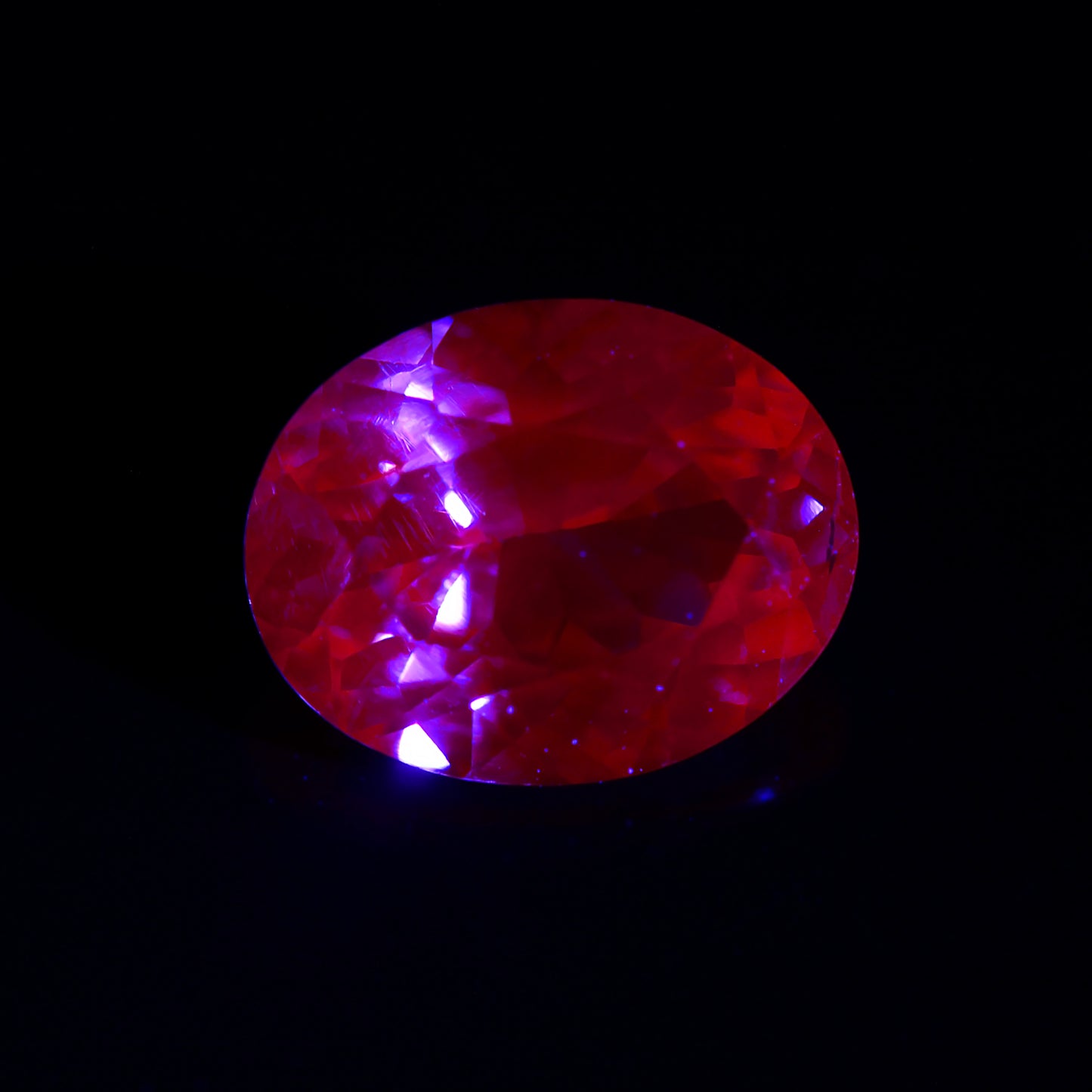 Dragon Garnet, 0.75 cts., 6.2 x 4.9 mm., Oval, Pink, Tanzania, Natural