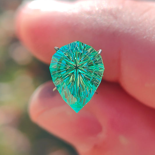 LAB Grown Sapphire, 4.97 cts., 11.6x8.8 mm., Pear Fantasy, Green