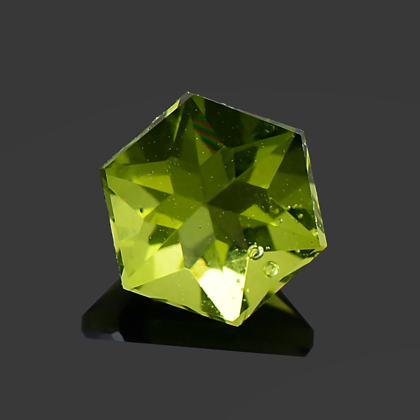 Moldavite, 0.72 cts., 6.7 x 5.9 mm, Hexagon, Green, Czech Republic, Natural
