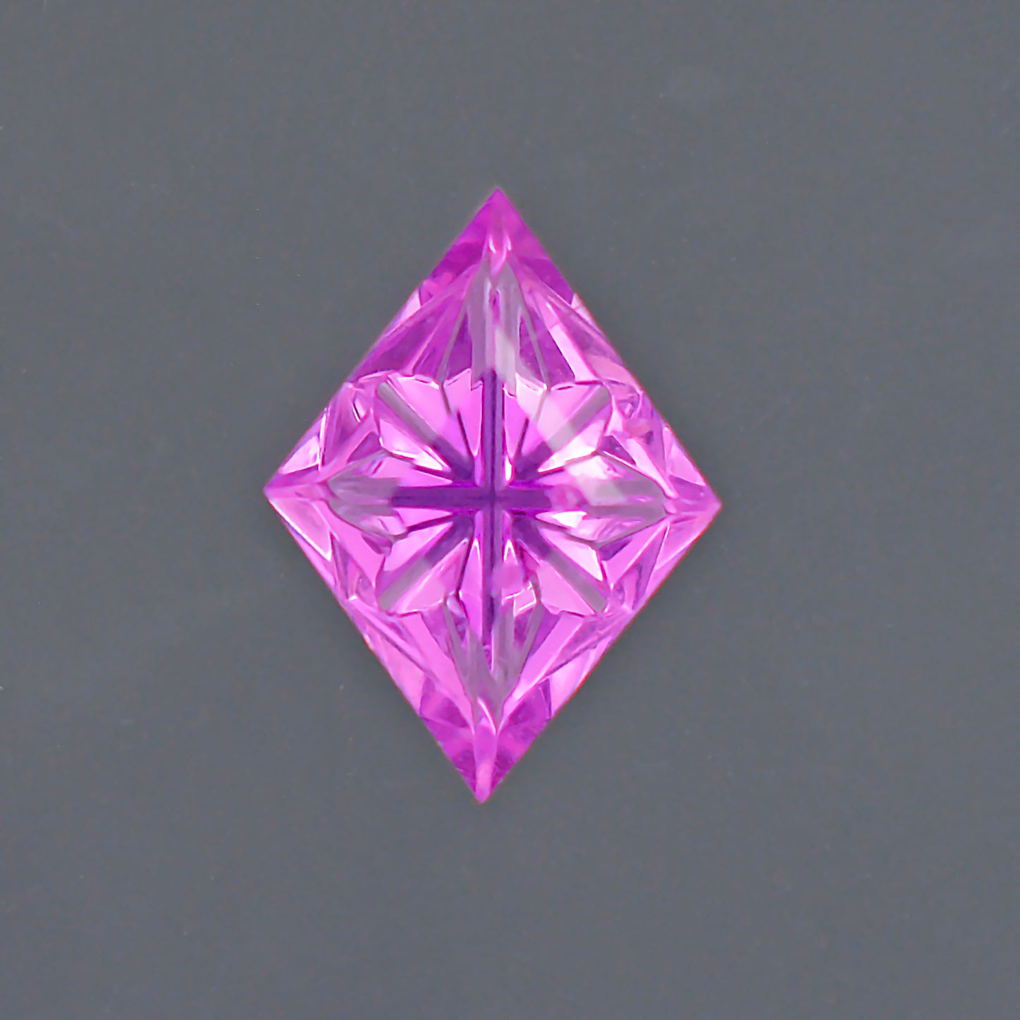 Sapphire, 0.87 cts., 9.2x6.9 mm., Kite Fantasy, Magenta, Pink, Madagascar, Heated