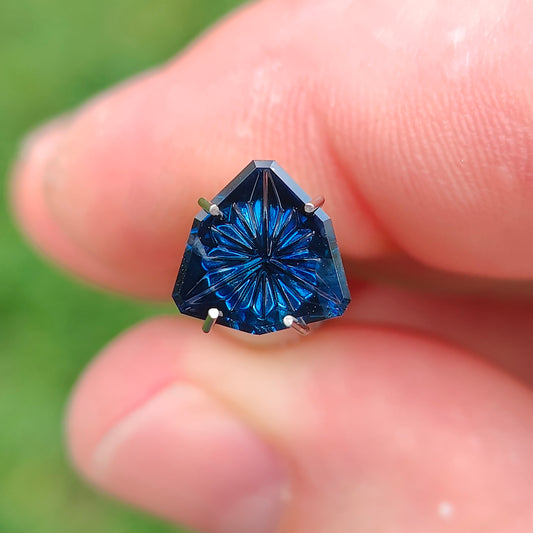 Sapphire, 2.12 cts., 9.0 mm., Trillion Fantasy, Blue, Australia, Natural