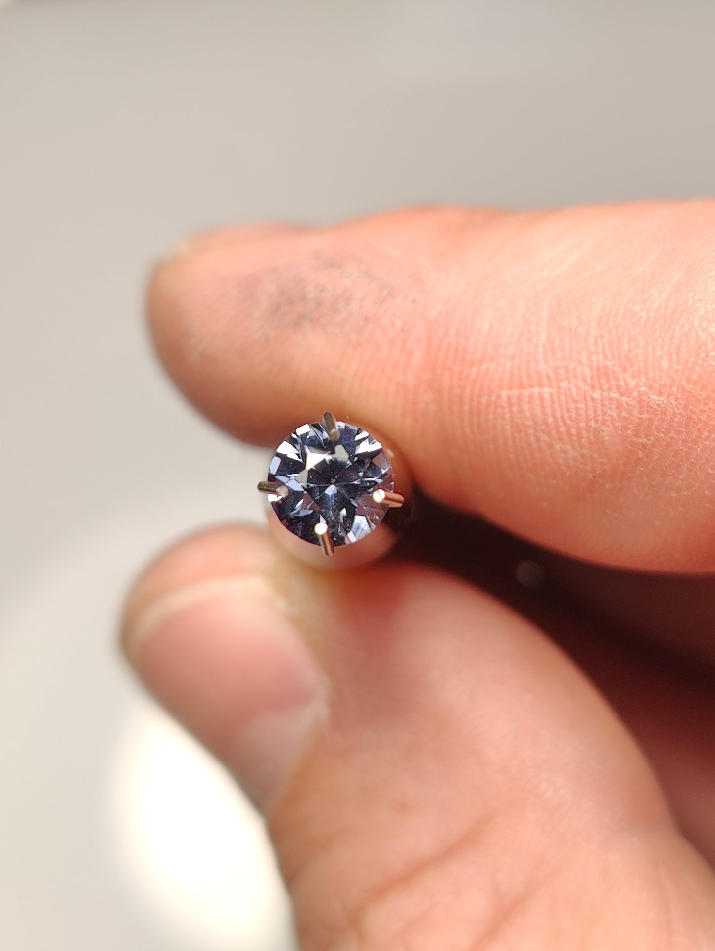 Sapphire, 0.75cts., mm., Round Brilliant, Color Change, Blue, Purple, Tanzania, Natural