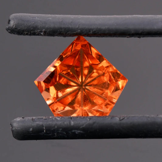 Stunning Orange Spessartine Gemstone from Nigeria, 2.90 cts., 9x8 mm., Fantasy Pentagon Shape