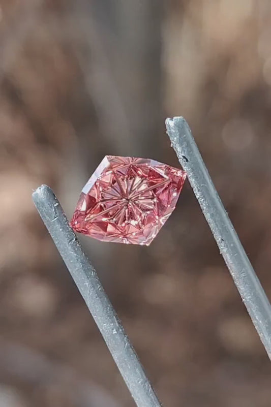Exquisite Pink Zircon Gemstone from Tanzania, 5.99 cts., 13x10 mm., Fantasy Kite Shape