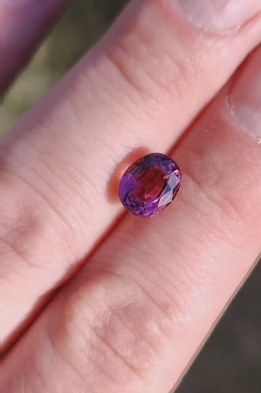 Excellent Bright Pink Tourmaline Gemstone from Brazil, 3.16 cts., 9.4x7.7 mm., Oval Shape