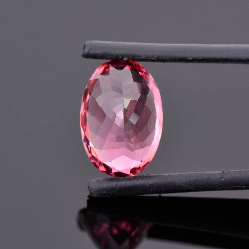 Excellent Bright Pink Tourmaline Gemstone, 6.88 cts., 14.0x9.7 mm., Oval Cut