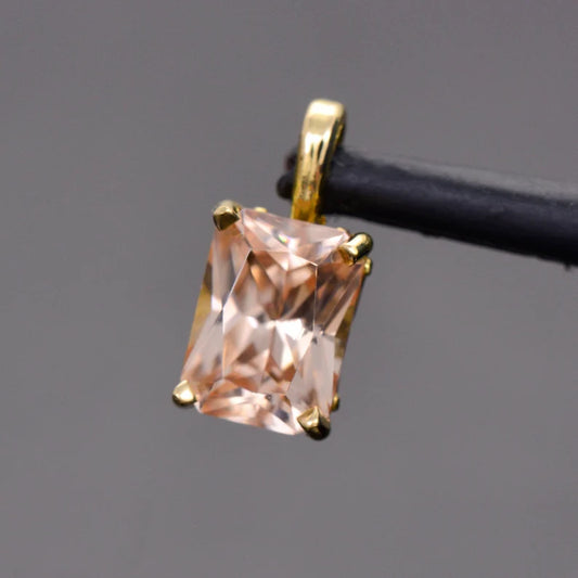 Gorgeous Champagne Pink Zircon in 18kt Yellow Gold Pendant, 2.40 cts, 8x6 mm., Radiant Emerald Cut, Scroll Design