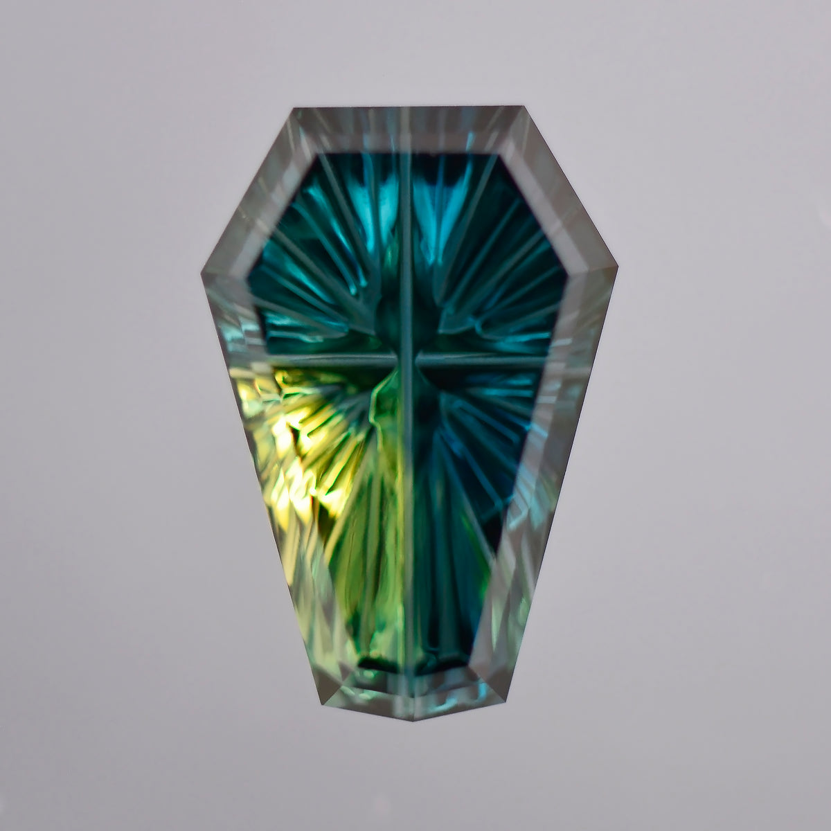 Parti Sapphire, 4.41 cts., 13.5x9.0 mm, Fantasy Coffin, Blue, Yellow, Bicolor, Australia, Natural