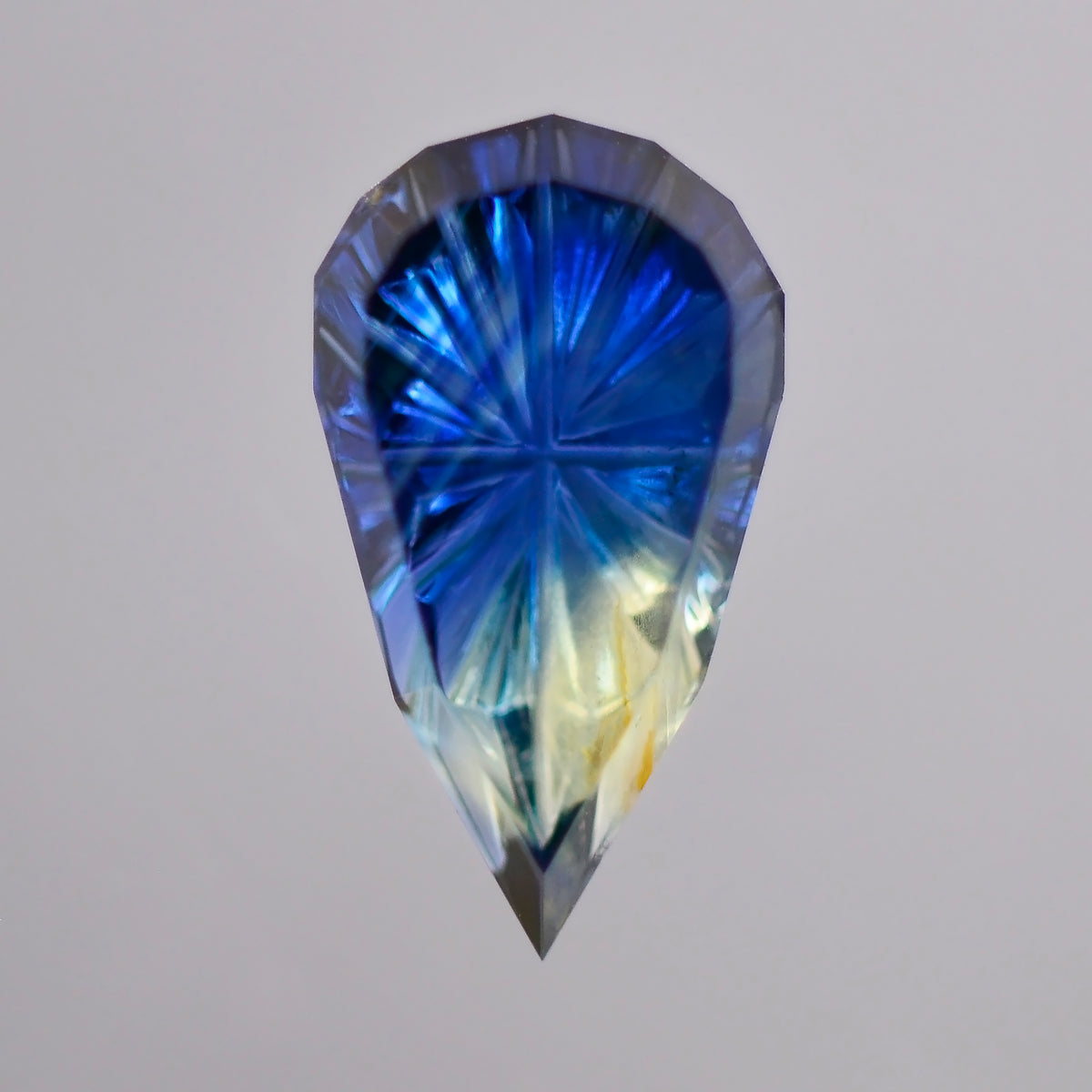 Parti Sapphire, 1.61 cts., 10.8x6.0 mm, Fantasy Pear, Blue, Yellow, Bicolor, Australia, Natural