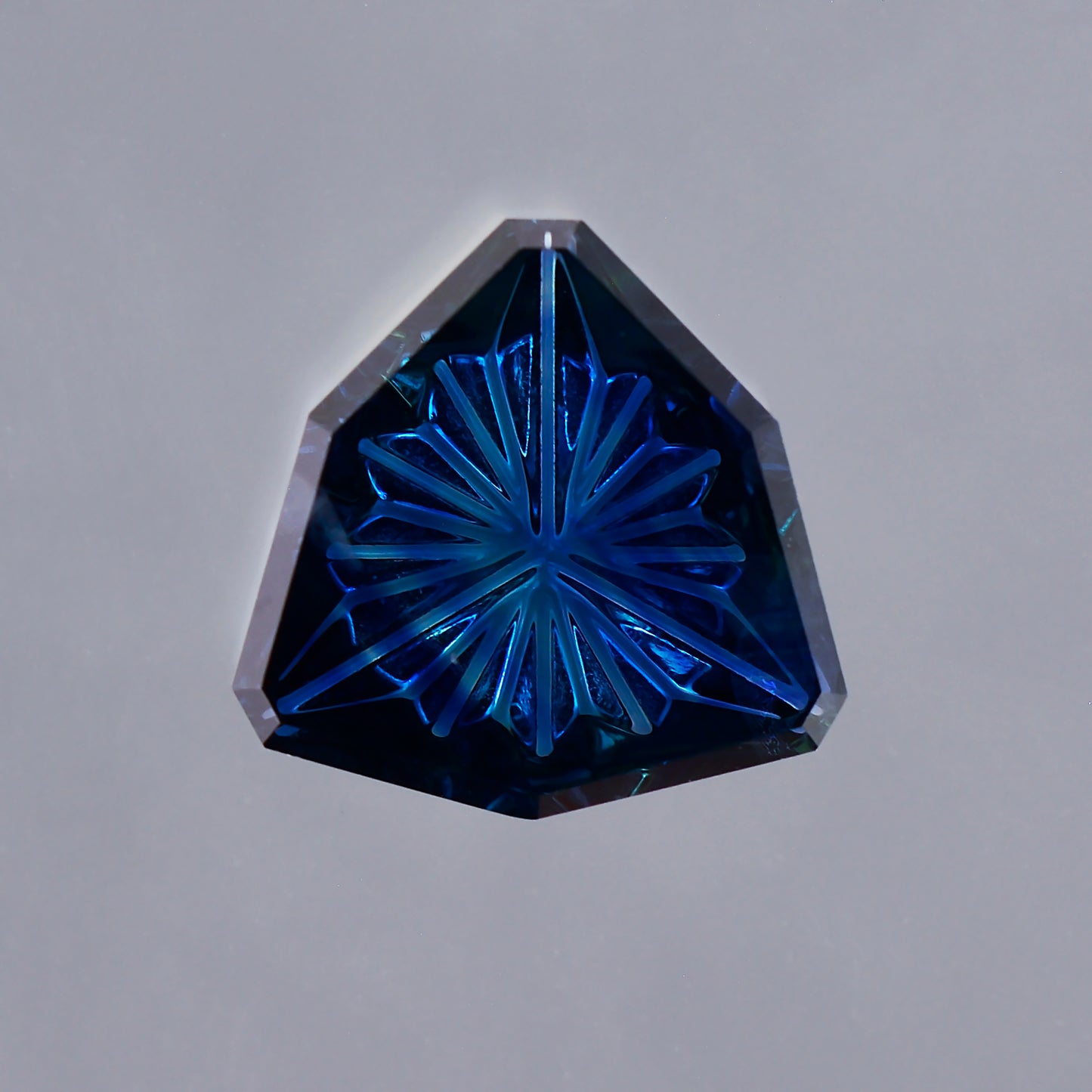 Sapphire, 2.12 cts., 9.0 mm., Trillion Fantasy, Blue, Australia, Natural