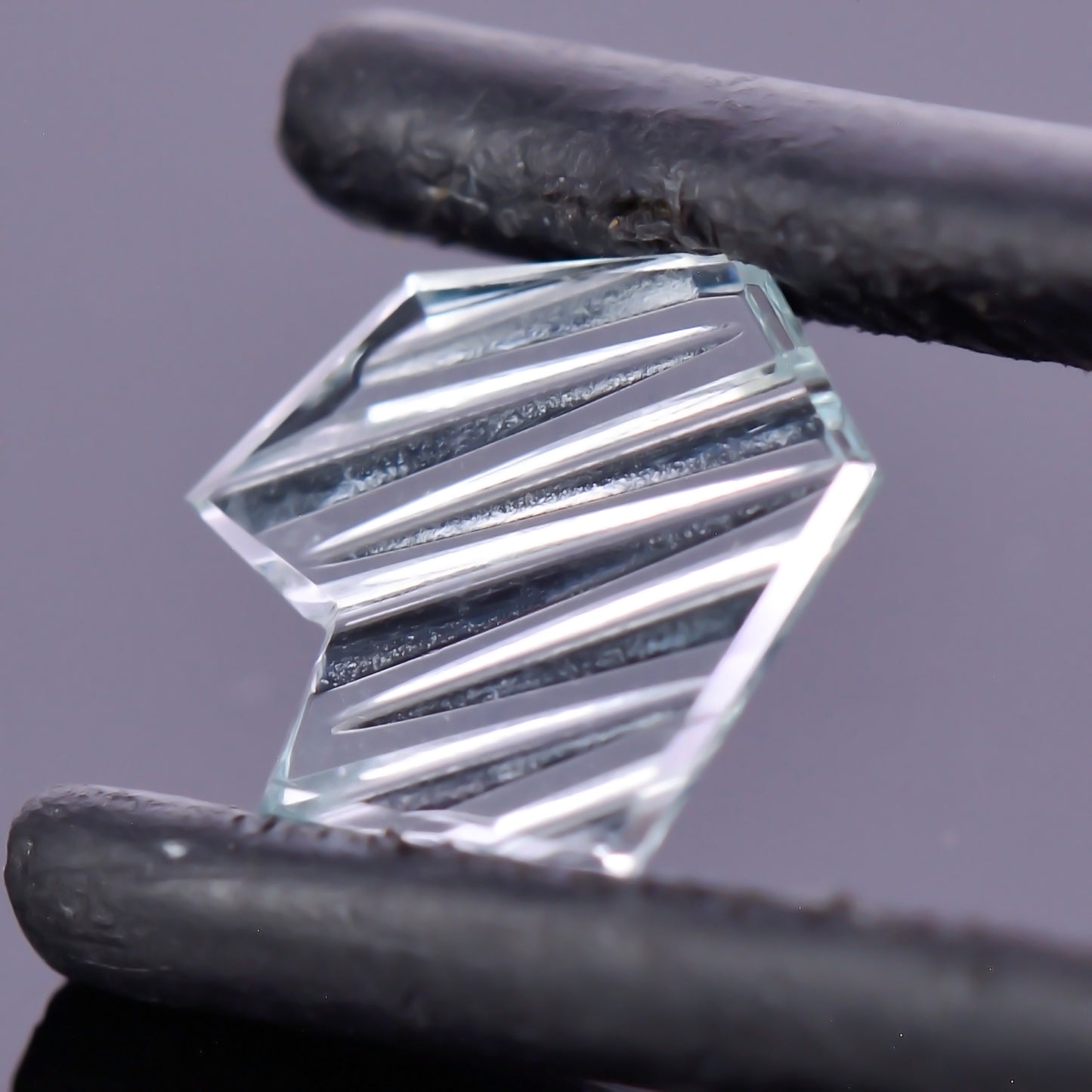 Sapphire, 0.54 cts., 7.7x7.4 mm., Freeform Fantasy, Silver, Grey, Montana