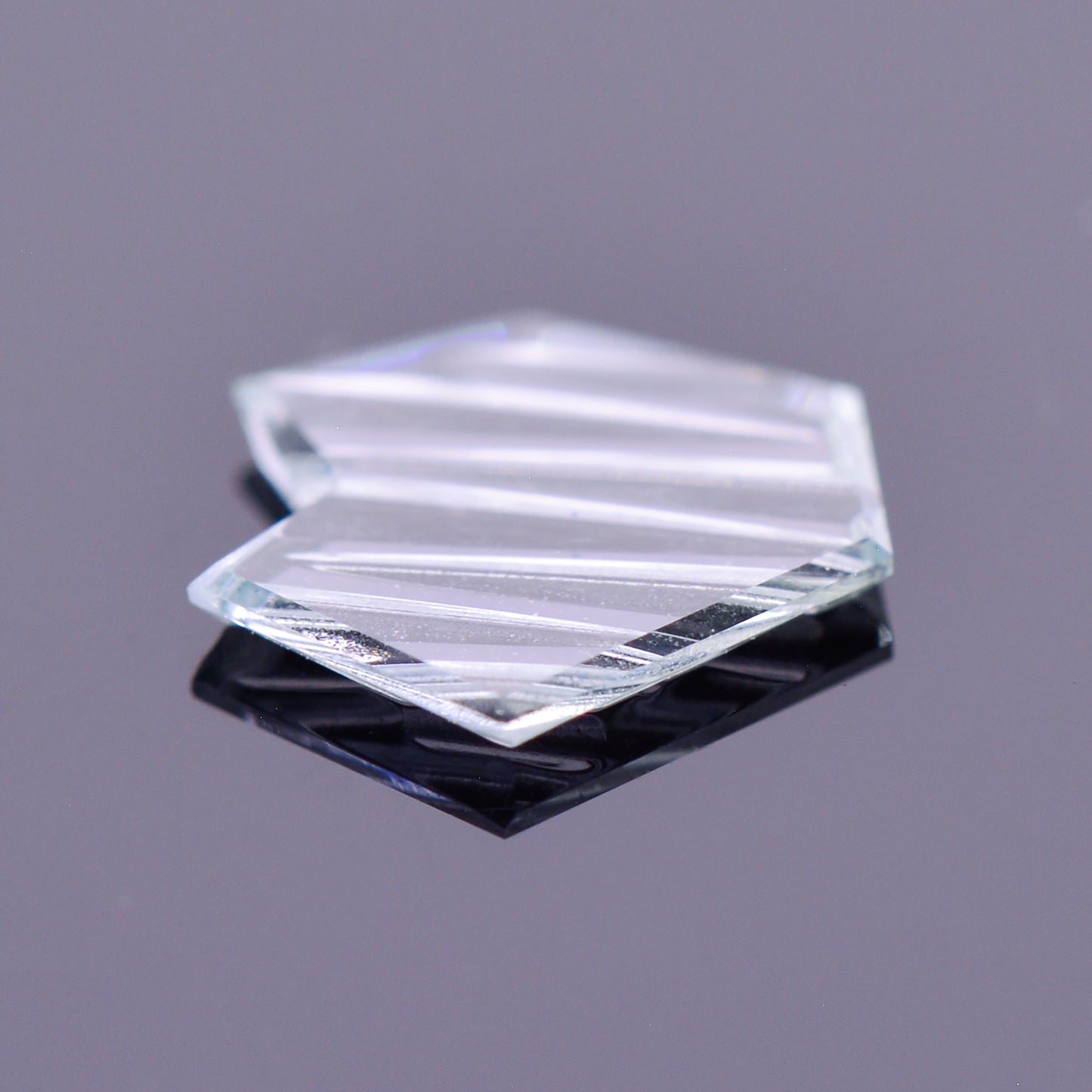 Sapphire, 0.54 cts., 7.7x7.4 mm., Freeform Fantasy, Silver, Grey, Montana