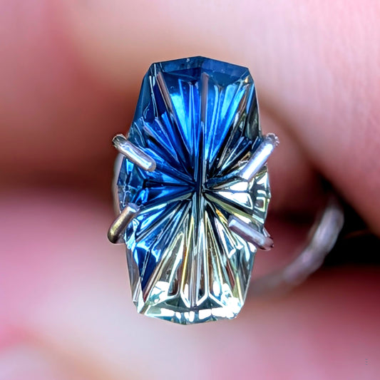 Parti Sapphire, 0.57 cts., 7.5 x 4.3 mm, Fantasy Cushion, Blue, Yellow, Bicolor, Australia, Natural