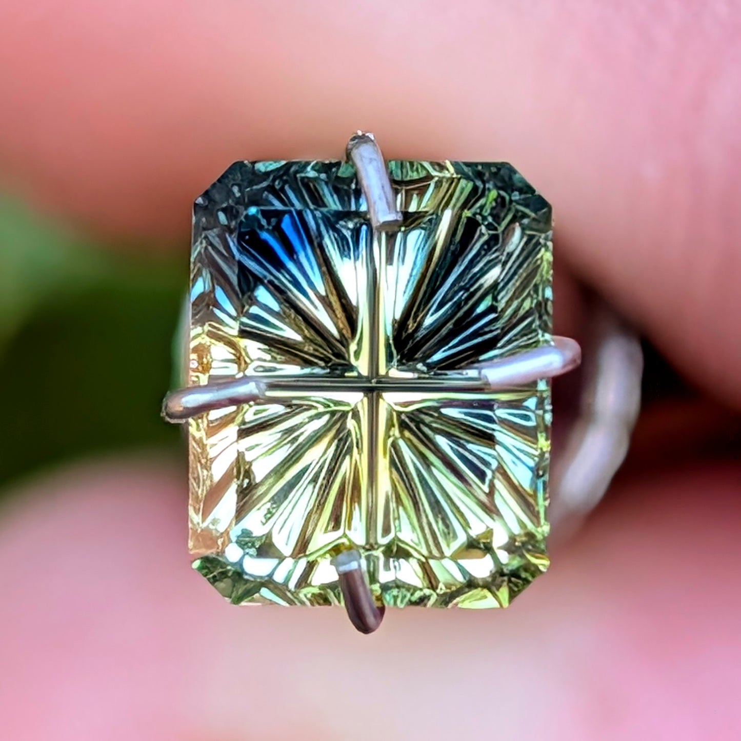 Parti Sapphire, 1.02 cts., 6.1 x 4.9 mm, Fantasy Emerald Shape, Blue, Yellow, Bicolor, Australia, Natural