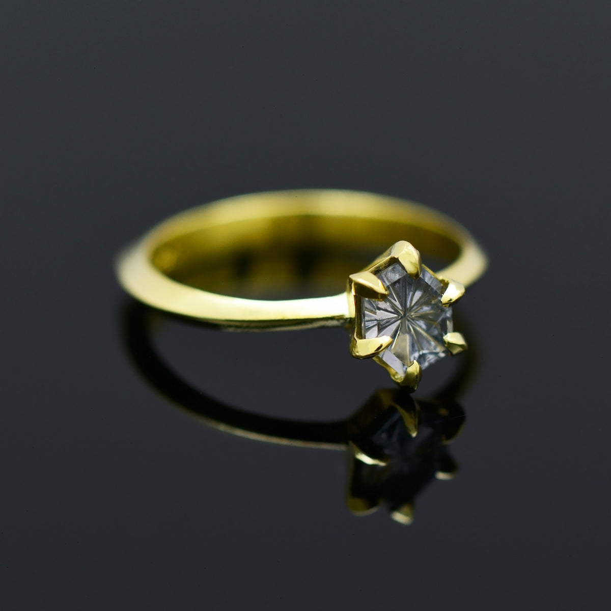 Sapphire Electrum Gold Ring, 0.82 cts, 7.7 mm, Fantasy Hexagon, Purple, Montana, Heated