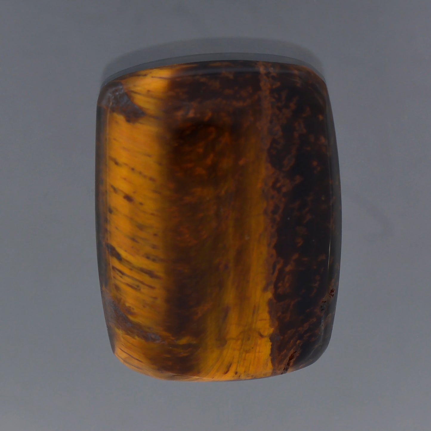 Tiger’s Eye, 22.28 cts., 22.1 x 16.8 mm, Rectangle Cabochon, Gold, South Africa, Natural
