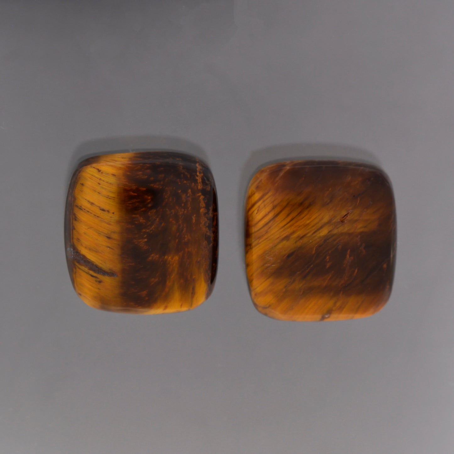 Tiger’s Eye, 17.04 tcw., 13.4 mm, Square Cabochon, Gold, South Africa, Natural