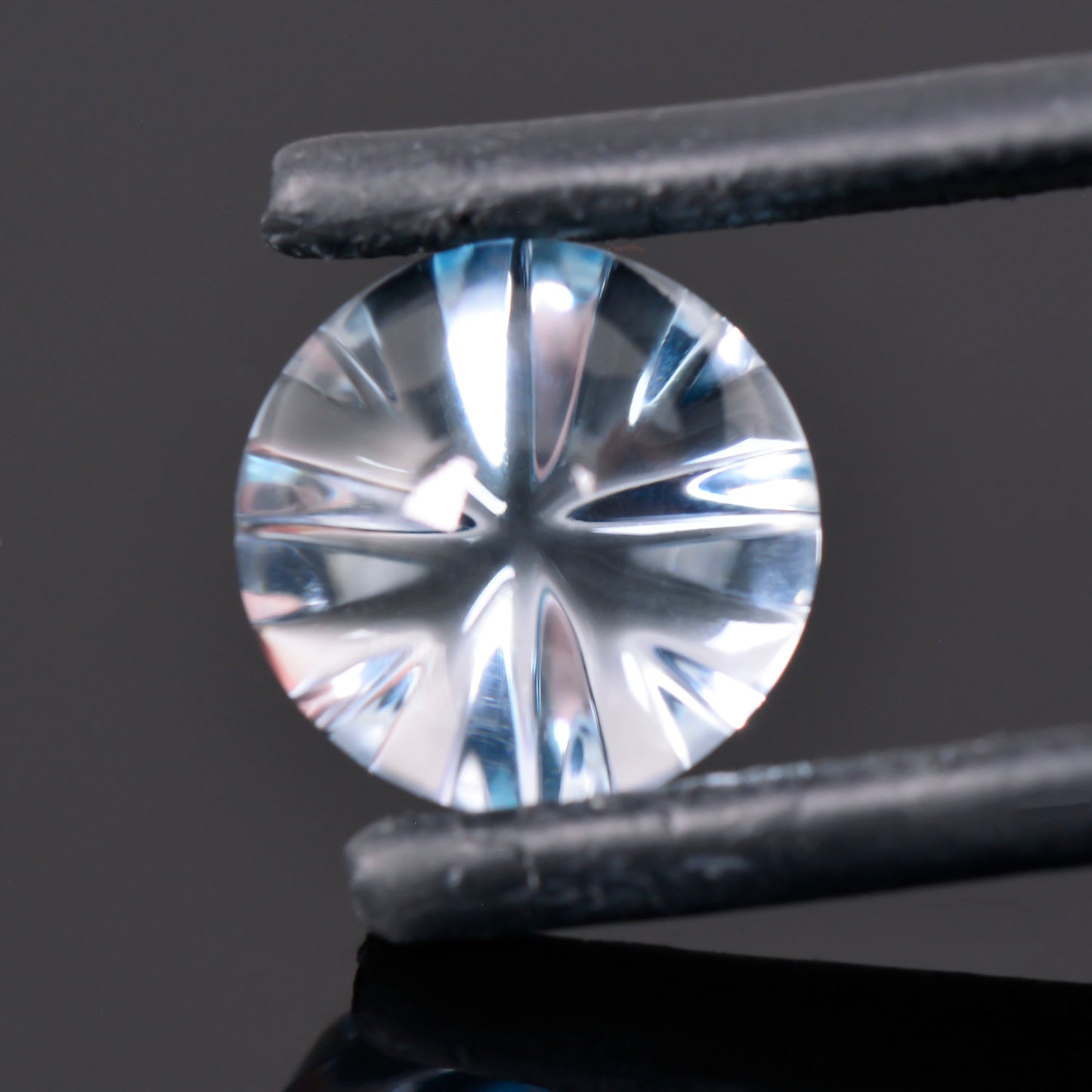 Topaz, 5.66 cts., 10 mm., Fantasy Cut Round Cabochon, Blue, Brazil