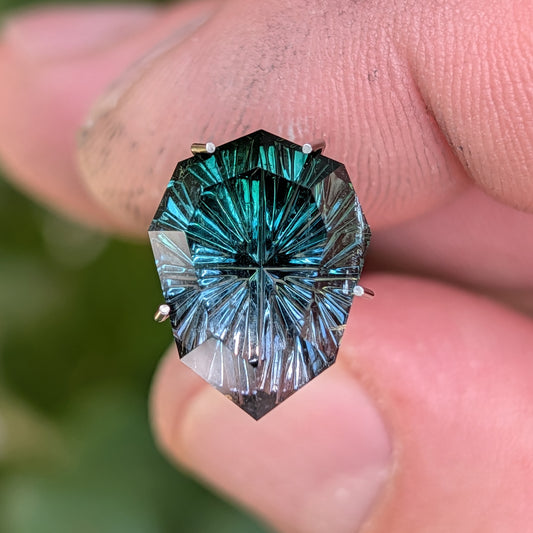 Tourmaline, 8.10 cts., 14.6 x 11.1 mm, Fantasy Pear, Multicolor, Purple, Blue, Teal, Brazil, Natural