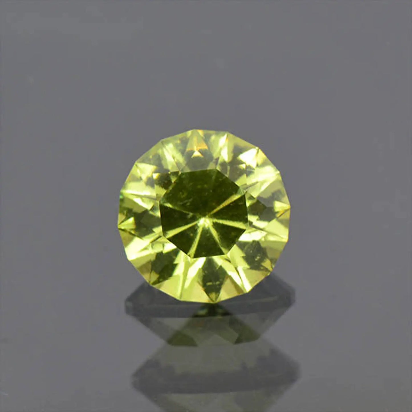 Gorgeous Green Yellow Apatite Gemstone from Tanzania 3.54 cts.