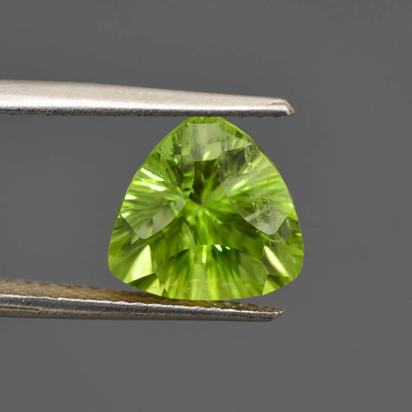 Beautiful Lime Green Peridot Gemstone from Pakistan 3.40 cts.