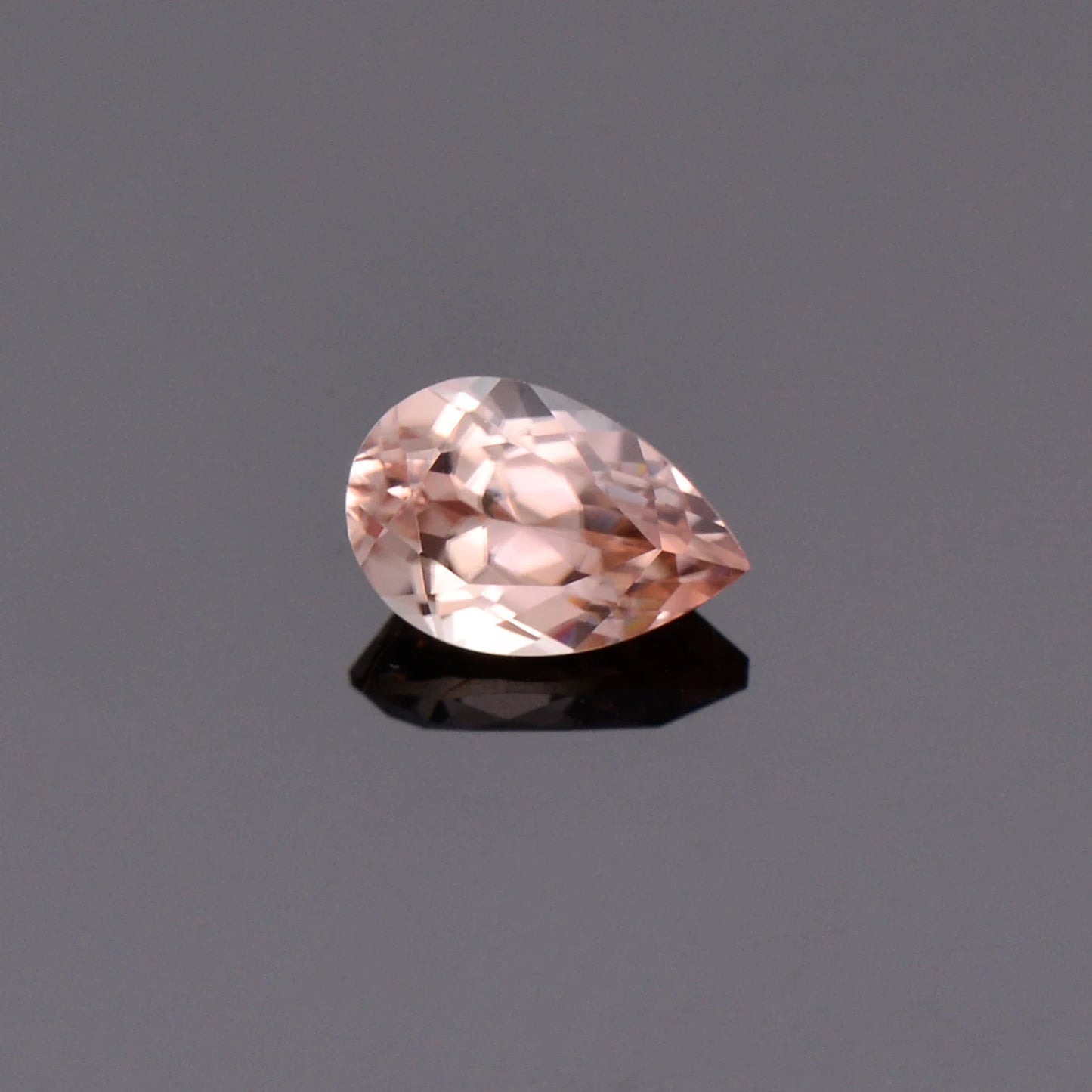 Stunning Champagne Pink Zircon Gemstone from Tanzania, 1.40 cts., 7.8 x 5.2 mm., Pear Shape