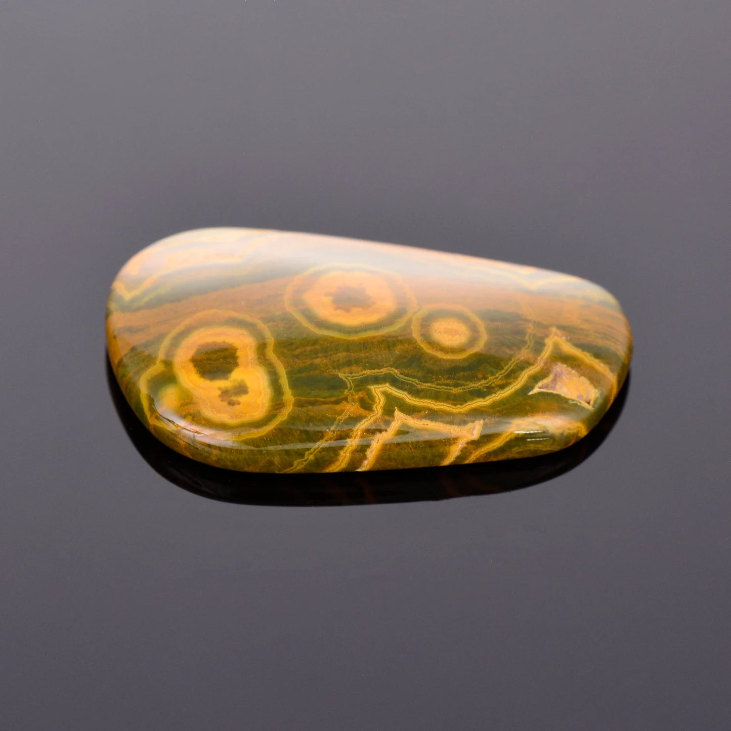 Fantastic Green Ocean Jasper from Madagascar, 15.63 cts., 27x16 mm., Freeform Cabochon