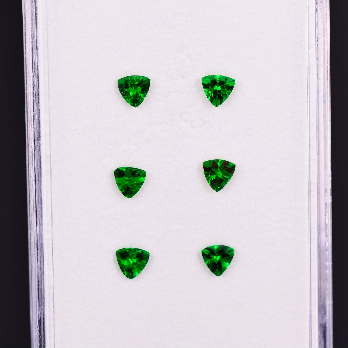 Vibrant Green Tsavorite Garnet Gemstone from Kenya, 0.23 cts., 4 mm., Trillion Shape