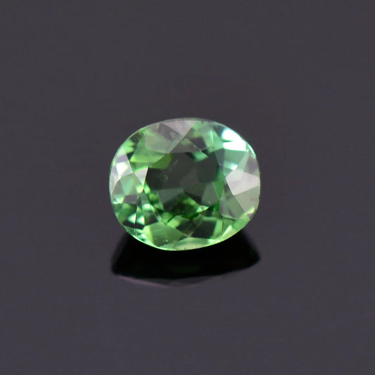 Vibrant Mint Green Tourmaline Gemstone from Brazil, 0.90 cts., 6.4x5.6 mm., Oval Shape