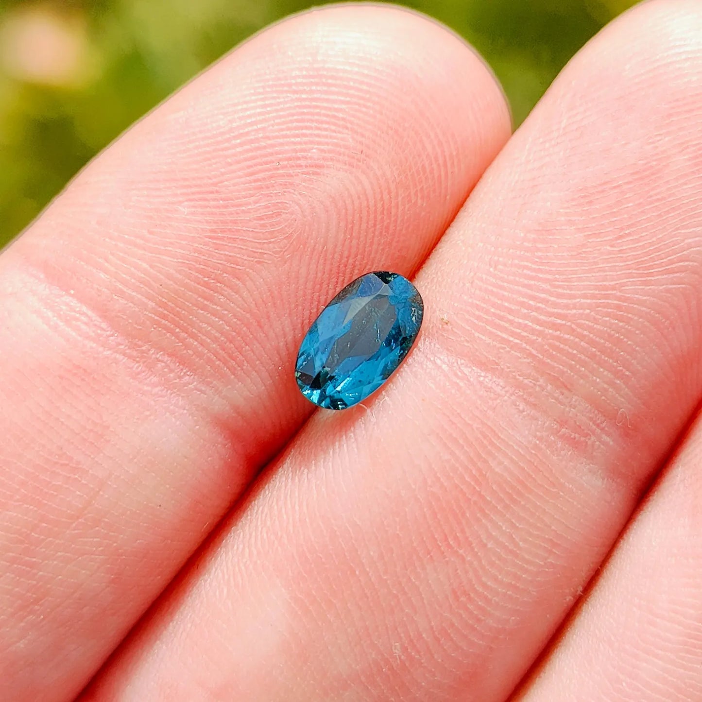 Fantastic Blue Indicolite Tourmaline Gemstone from Brazil, 0.93 cts., 8x5 mm., Oval Shape