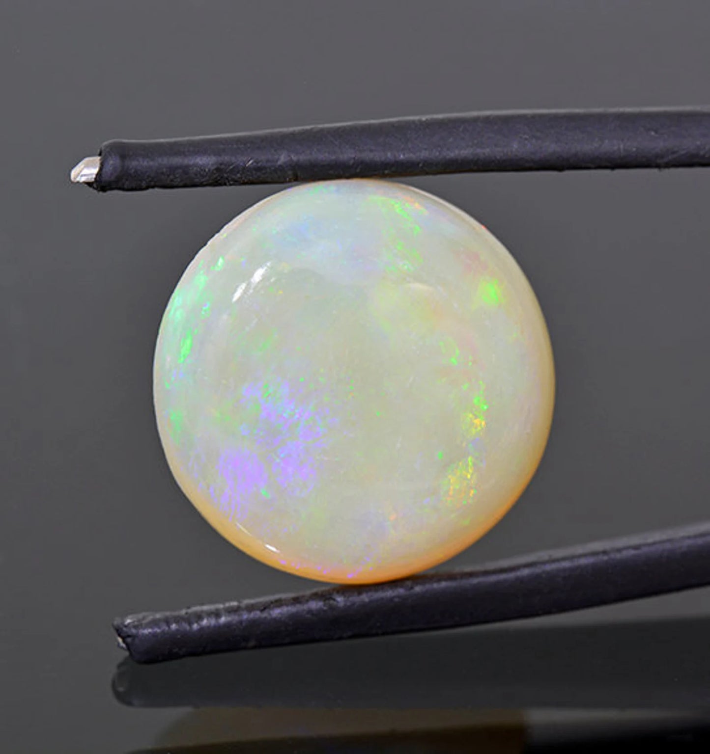 Lovely Multi Color Flash Opal Cabochon from Australia 10.20 cts