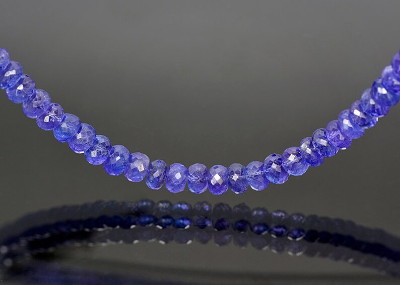 Breathtaking Faceted Tanzanite Bead Necklace with 14 kt Yellow Gold Clasp 196.0 cts.