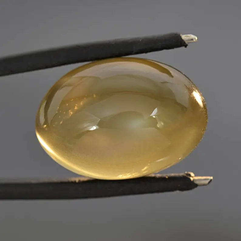 Large Yellow Moonstone Cabochon from India 33.56 cts., 22x16 mm., Oval Shape