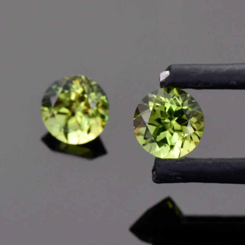 Fabulous Green Yellow Sapphire Gemstone Match Pair from Australia, 2.22 tcw., 6 mm., Round Shape