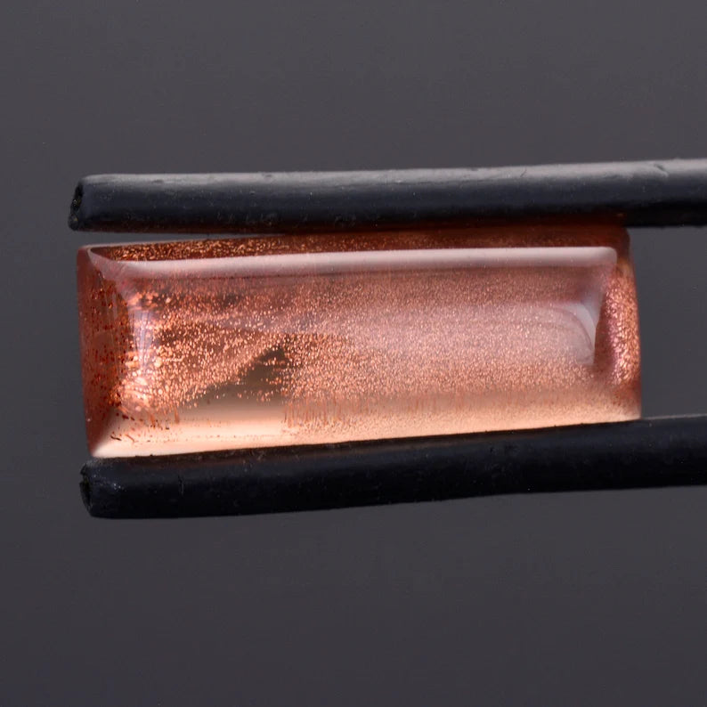 Exceptional Copper Shiller Sunstone Cabochon Gem, 10.58 cts., 21 x 8 mm., Elongated Sugar Loaf Shape