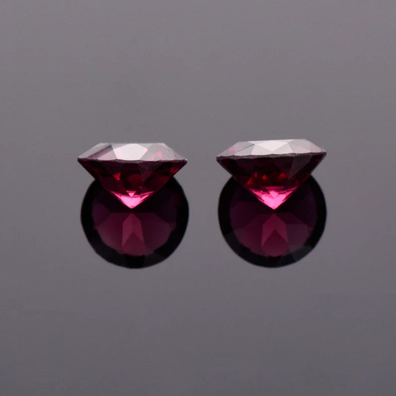 Excellent Cranberry Red Rhodolite Garnet Match Par, 3.90 tcw., 7.6 mm., Round Brilliant Cut