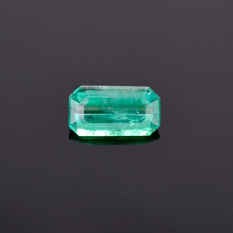 Stunning Green Blue Emerald Gemstone from Colombia, 0.85 cts., 8x4 mm., Emerald Shape Cut