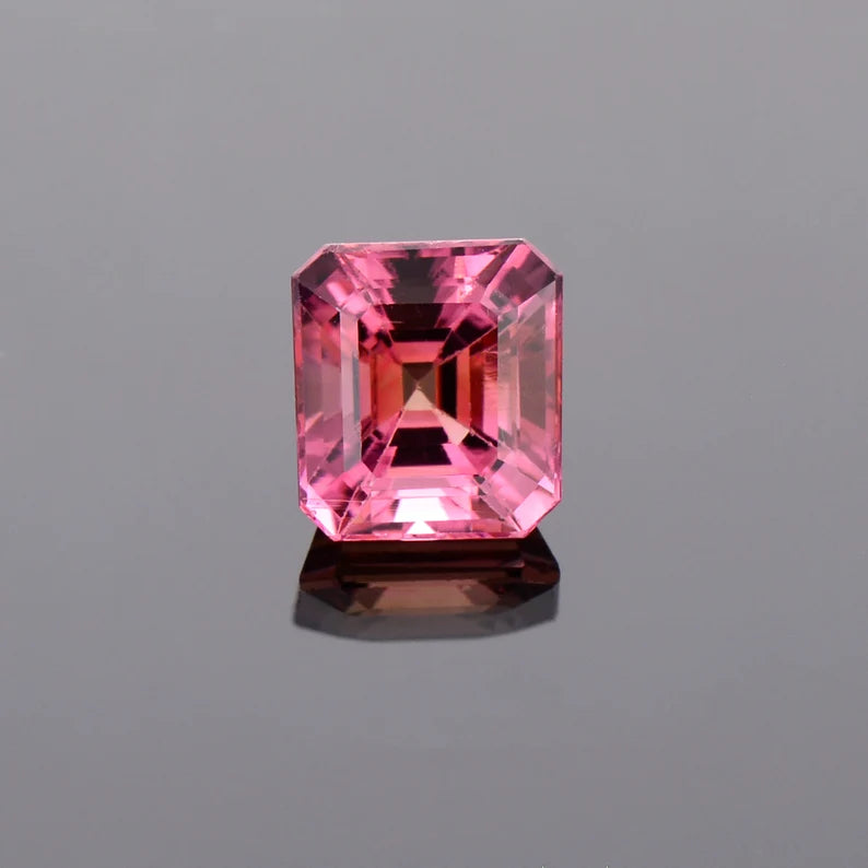 Excellent Pink Tourmaline Gemstone from Mozambique, 2.55 cts., 8x7 mm., Emerald Shape