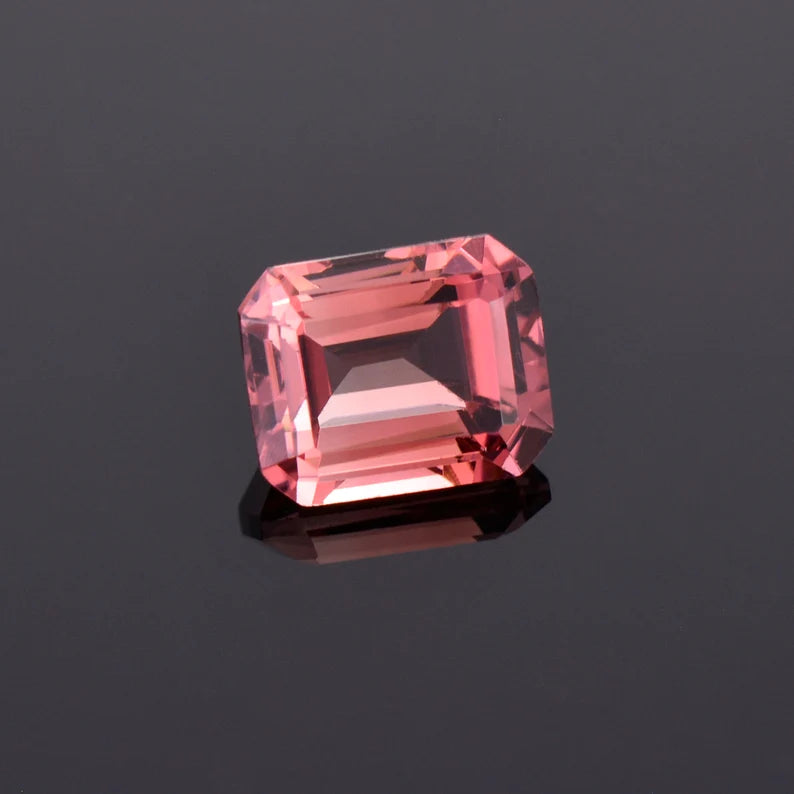 Gorgeous Pink Tourmaline Gemstone from Mozambique, 3.88 cts., 10x8 mm., Emerald Shape