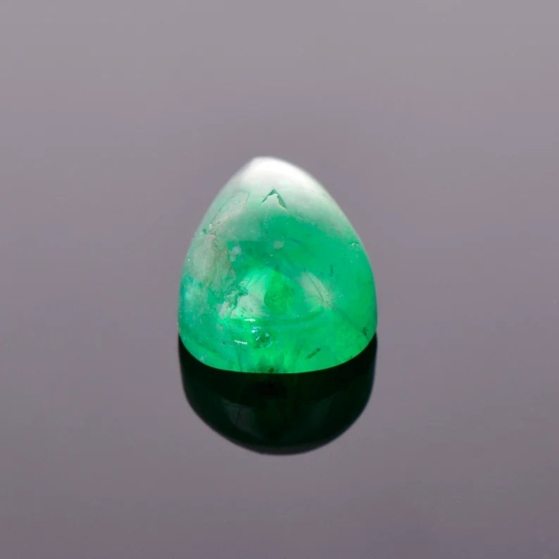 Fine Rich Green Emerald Gemstone from Colombia, 3.28 cts., 11.0x7.7 mm., Cabochon Pear Shape