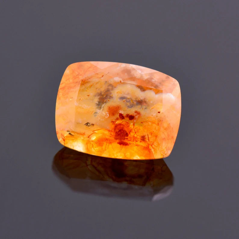 Fascinating Vascular Opal Gemstone from Mexico, 5.21 cts., 13x10 mm., Cushion Shape