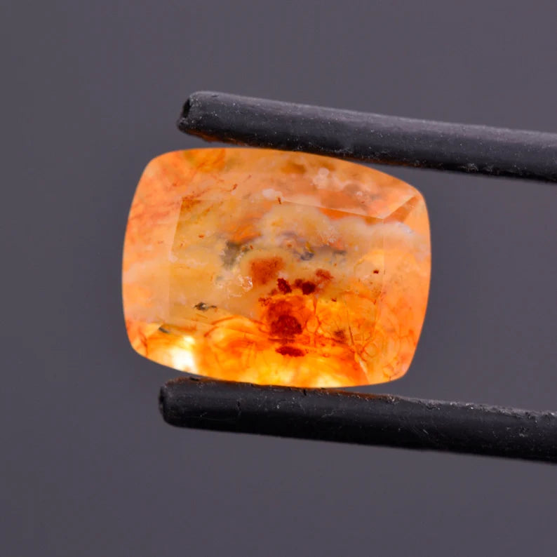 Fascinating Vascular Opal Gemstone from Mexico, 5.21 cts., 13x10 mm., Cushion Shape