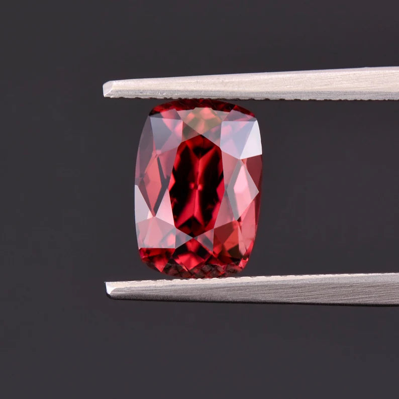 Gorgeous Rose Pink Zircon Gemstone from Tanzania, 4.34 cts., 10x7 mm., Cushion Cut