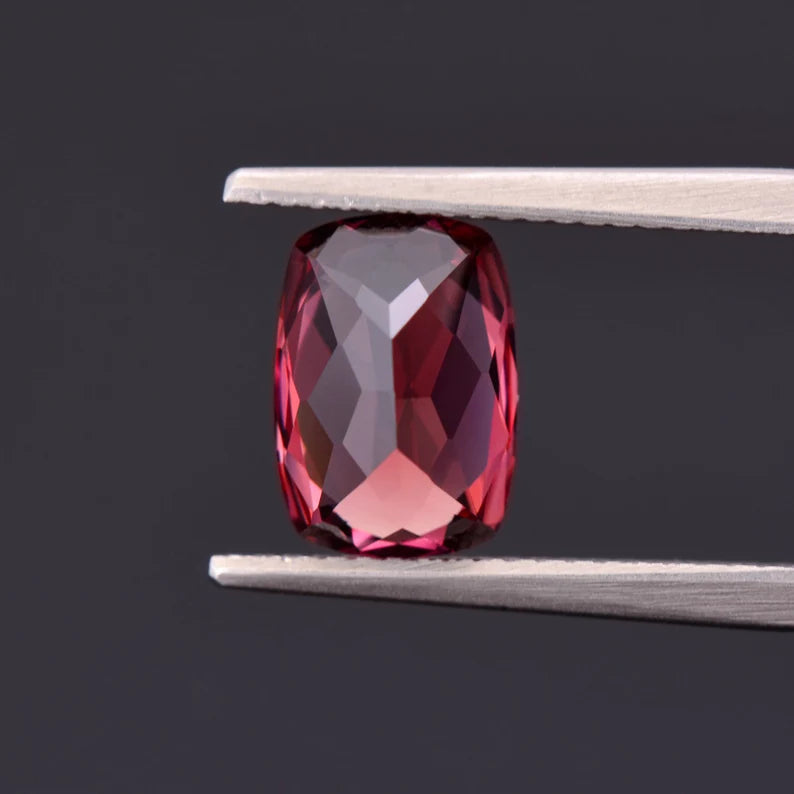 Gorgeous Rose Pink Zircon Gemstone from Tanzania, 4.34 cts., 10x7 mm., Cushion Cut