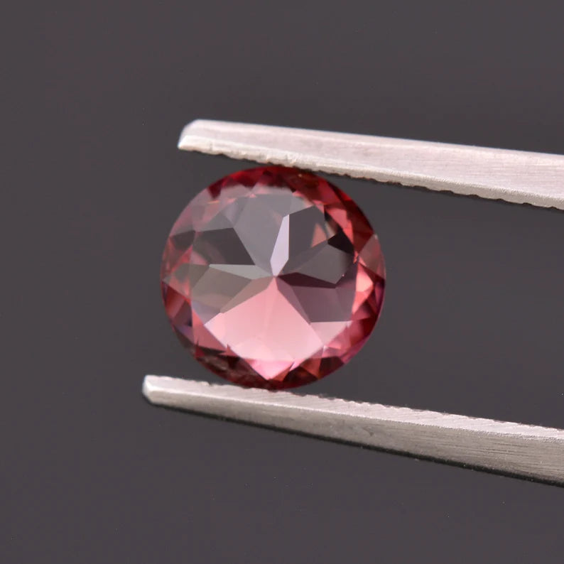 Beautiful Peachy Pink Zircon Gemstone from Tanzania, 1.80 cts., 7 mm., Round Shape