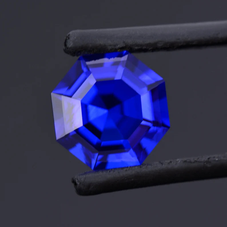 Stunning Lab Grown Royal Blue Sapphire Gemstone, 4.78 cts., 10 mm., Octagon Shape