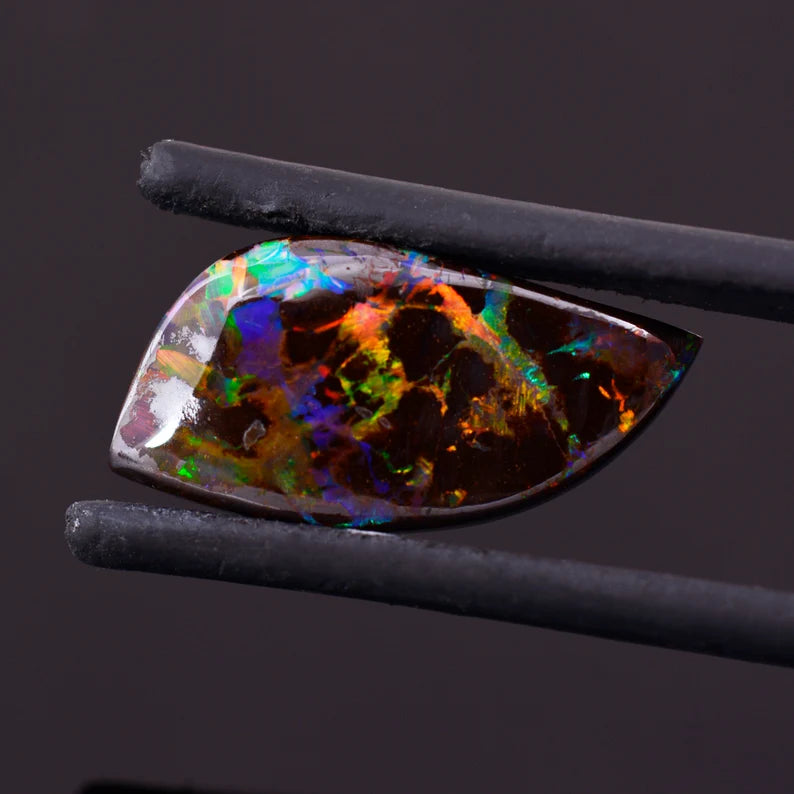 Excellent Rainbow Boulder Opal from Australia, 5.71 cts., 20x10 mm., Freeform Shape Cabochon