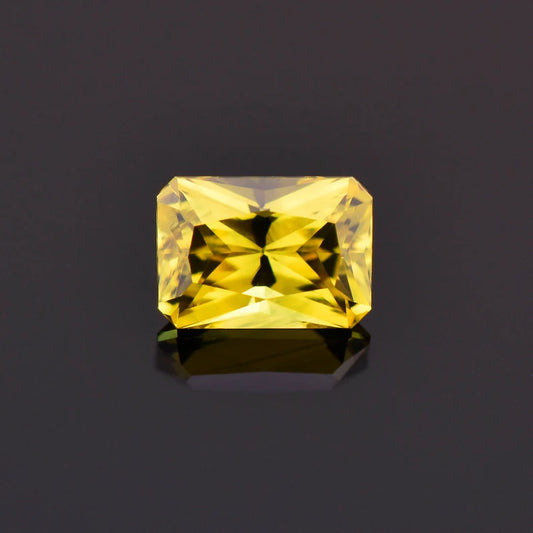 Superb Lemon Yellow Sapphire Gemstone from Australia, 1.43 cts., 7x5 mm., Radiant Emerald Cut